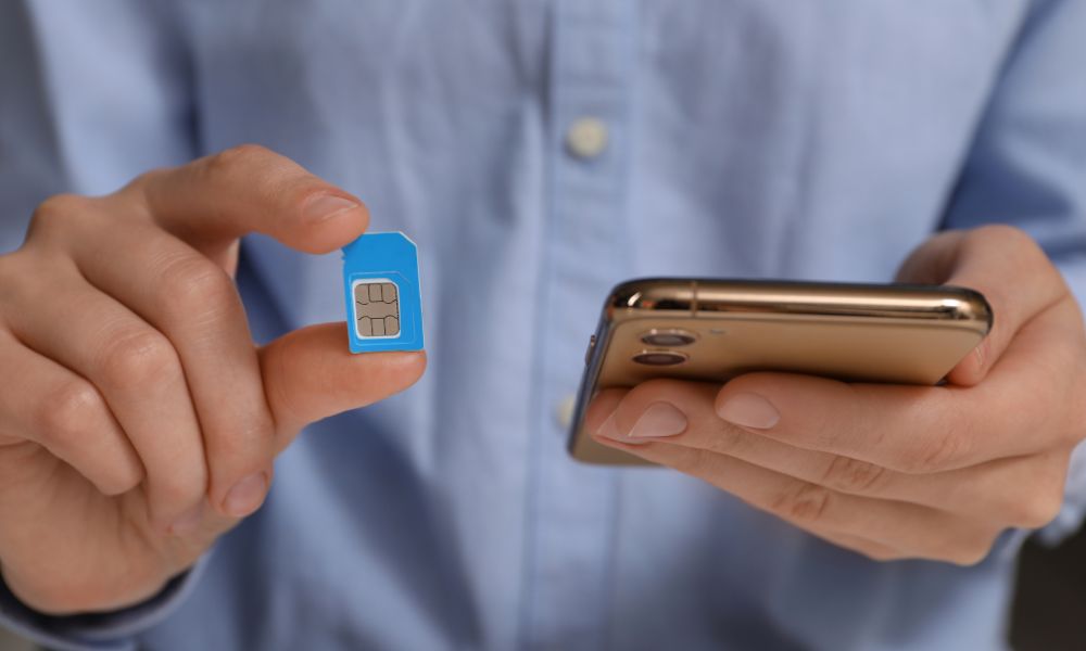 Where to buy a SIM card in France?